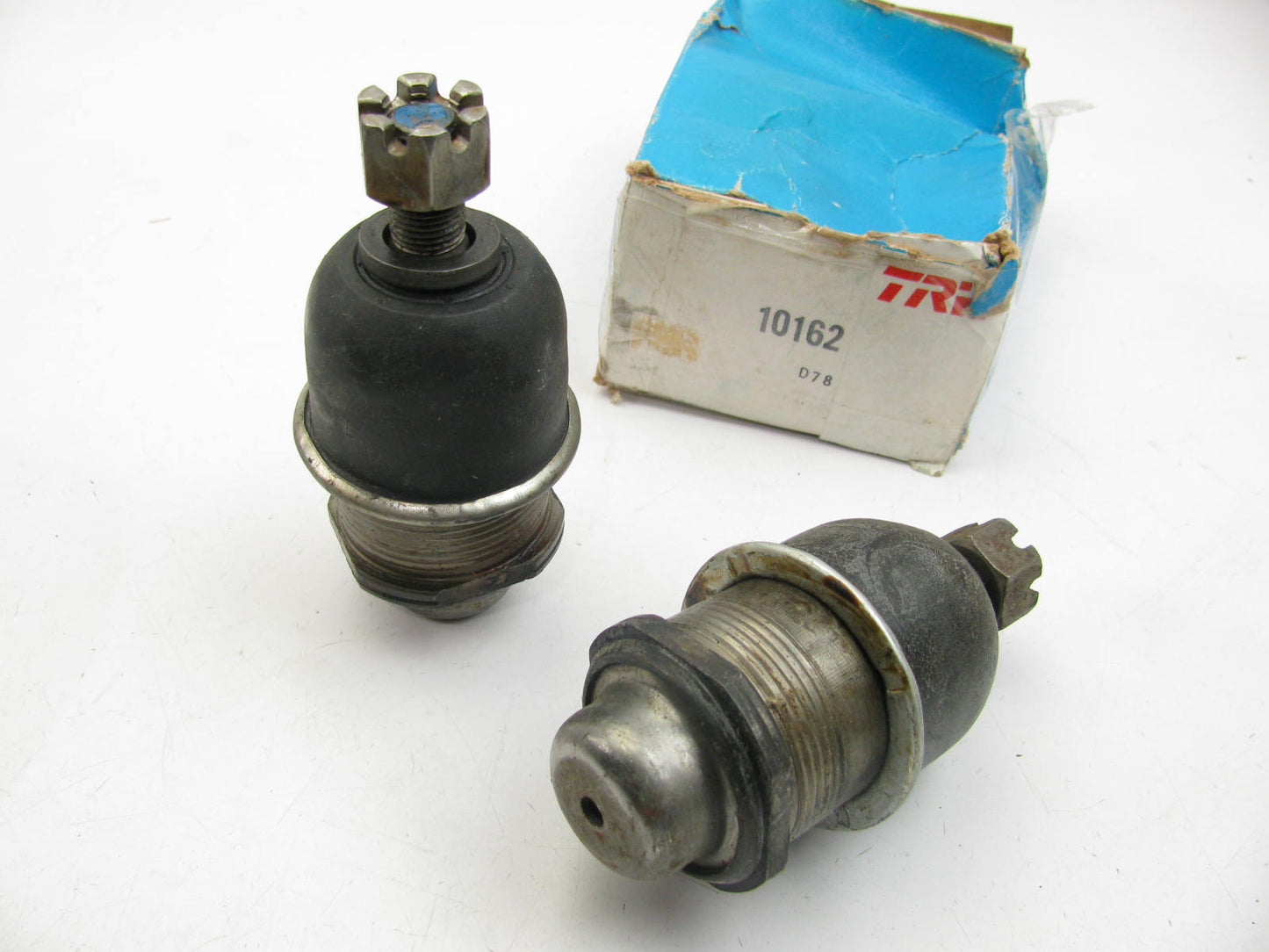 (2) TRW 10162 FRONT UPPER Suspension Ball Joint