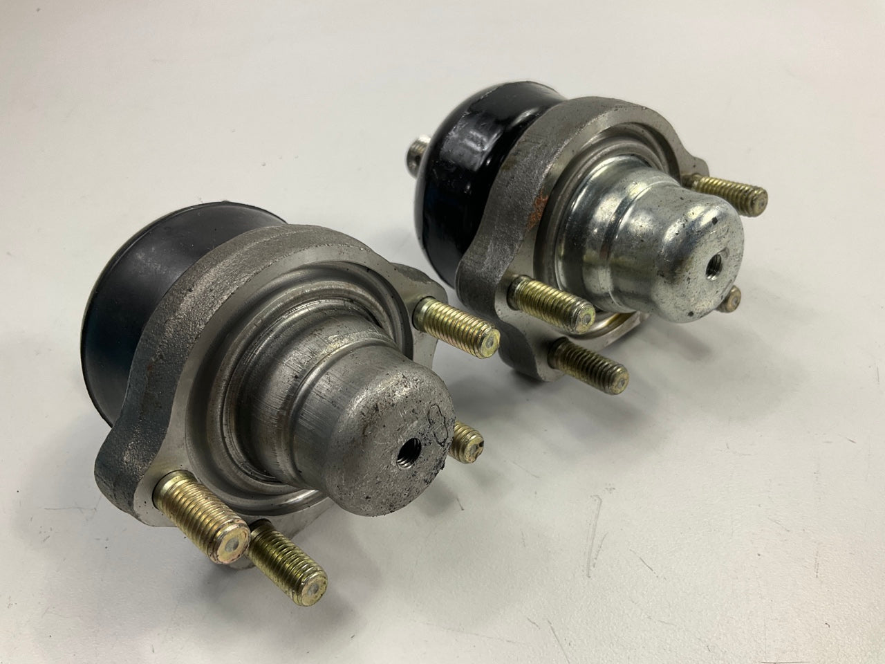 (2) TRW 10354  Suspension Ball Joint - Front Upper