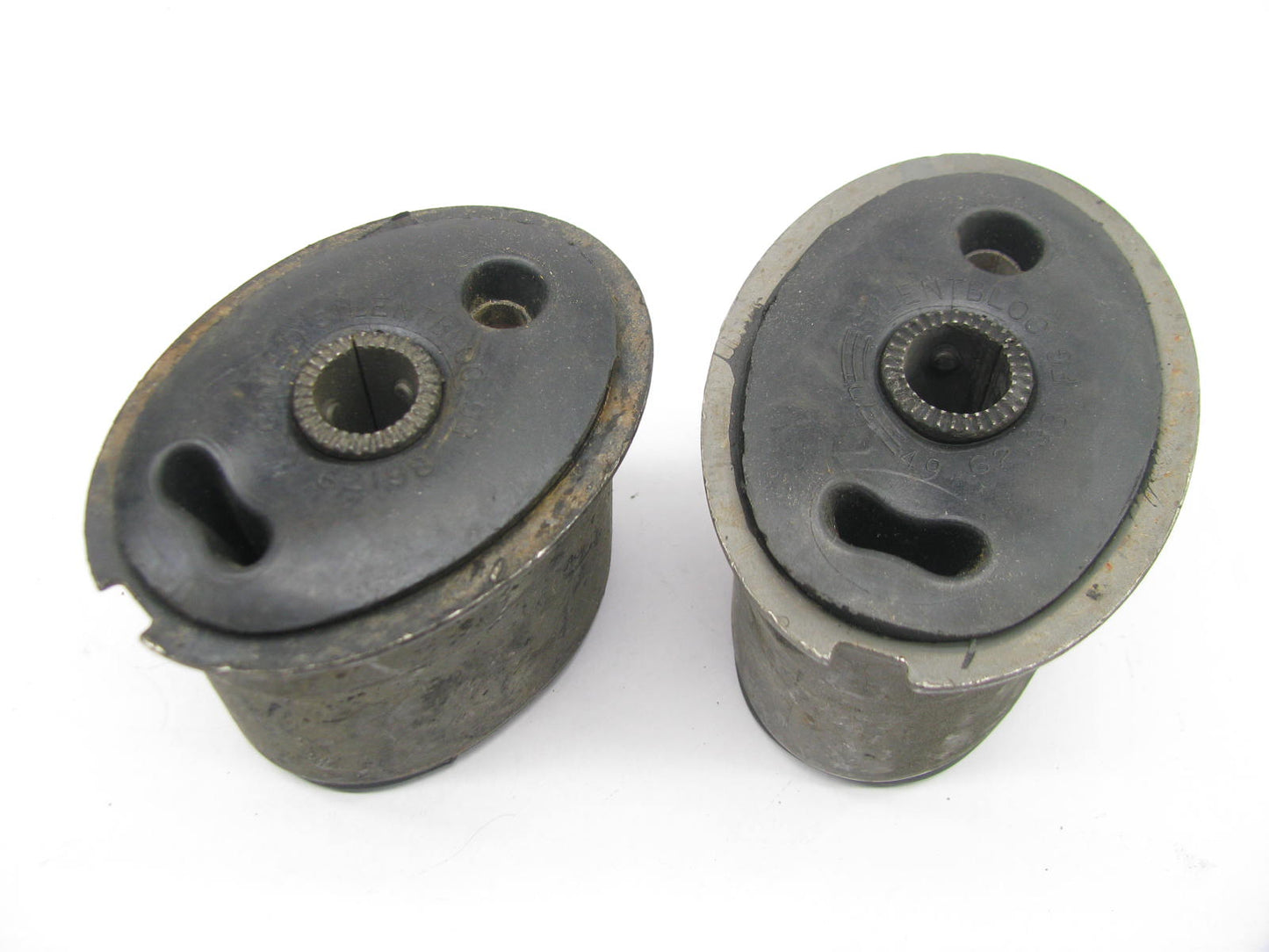 (2) TRW 12416 Rear Control Arm Bushings PAIR 1984-85 Continental, 84-87 Mark