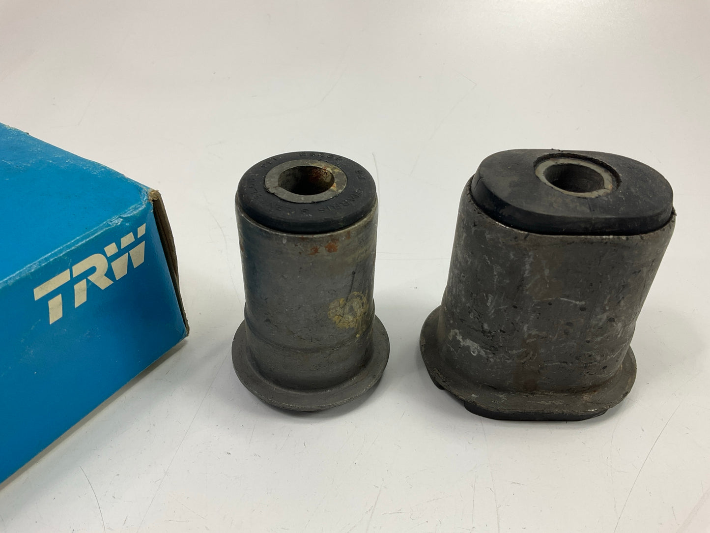 TRW 12634K Upper Oval Lower Control Arm Bushing Set HARRIS 1962-1972 GM A-Body