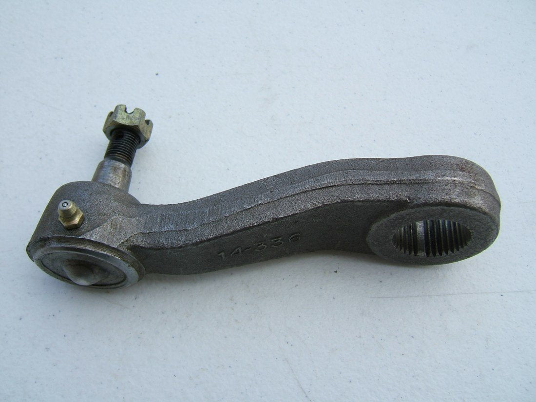 TRW 18769 Steering Pitman Arm - 70-74 Nova, 73-74 Apollo, Omega, 71-72 Ventura