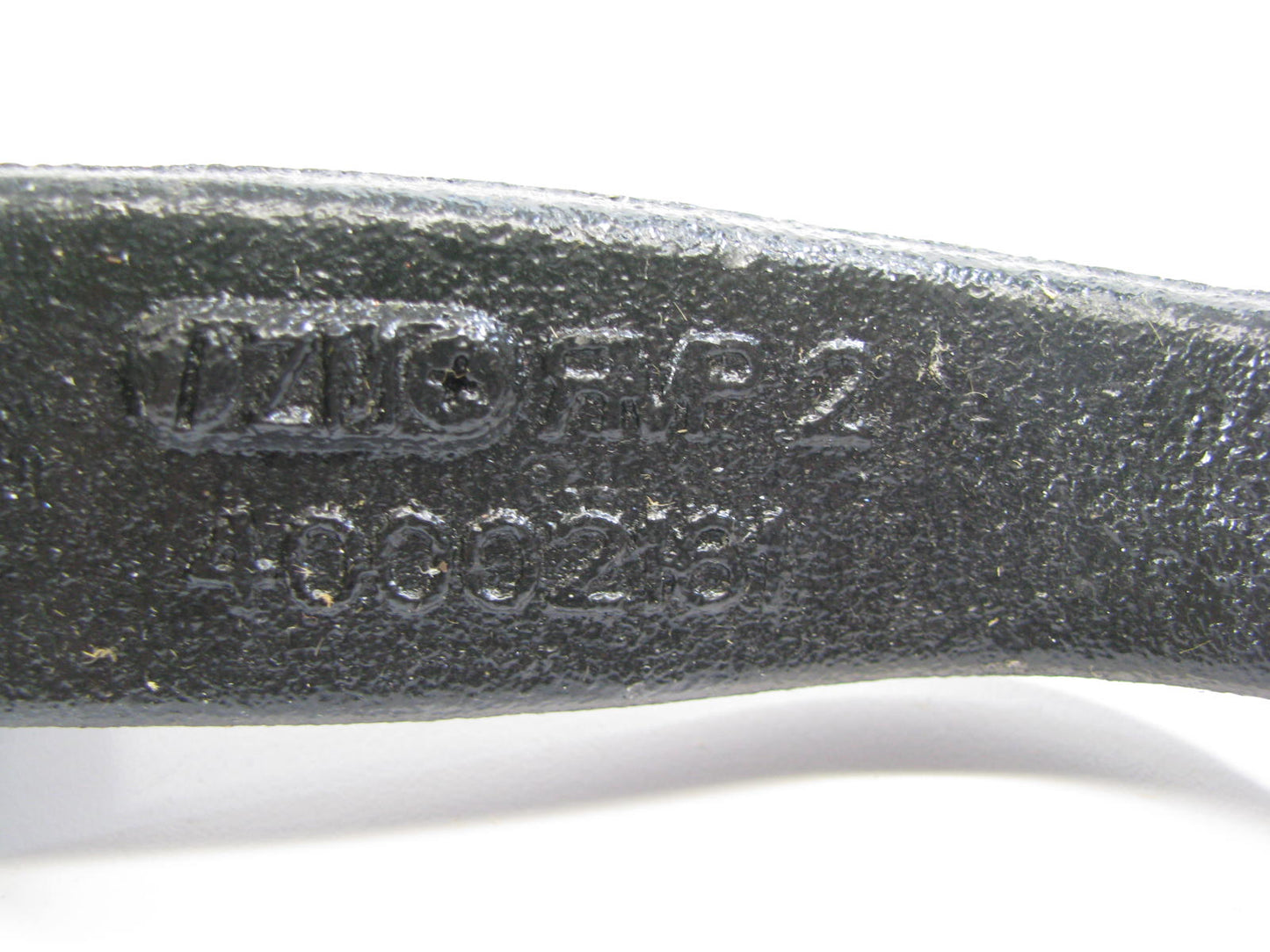 TRW 190140 Front Steering Idler Arm 1990-2005 Chevrolet Astro & GMC Safari AWD