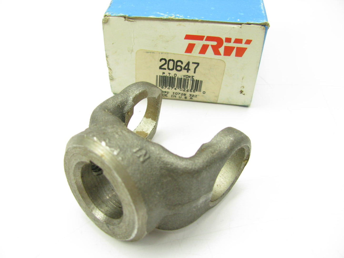 TRW 20647 PTO End Yoke 1000 Series 7/8'' Bore 1/4 Key 1-11/16'' Centerline To End