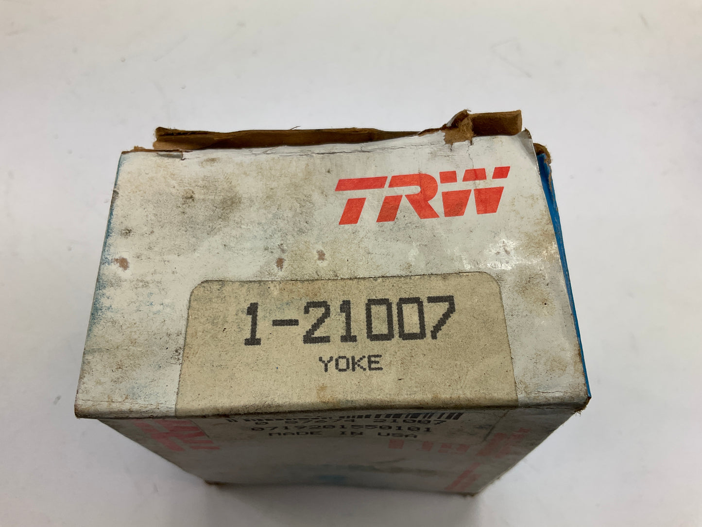 TRW 21007 Implement Yoke, N1000 Series, 1'' Round Bore Double Keyway, 2-1/2'' Long