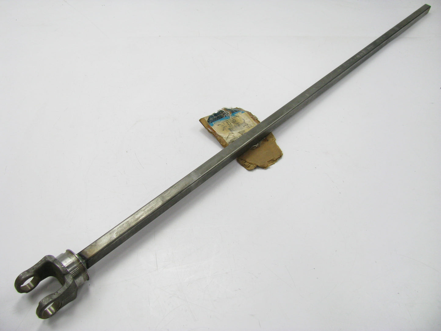 TRW 21533 L600 Series Yoke & Tube L600 60'' Overall Length 48'' Center To End