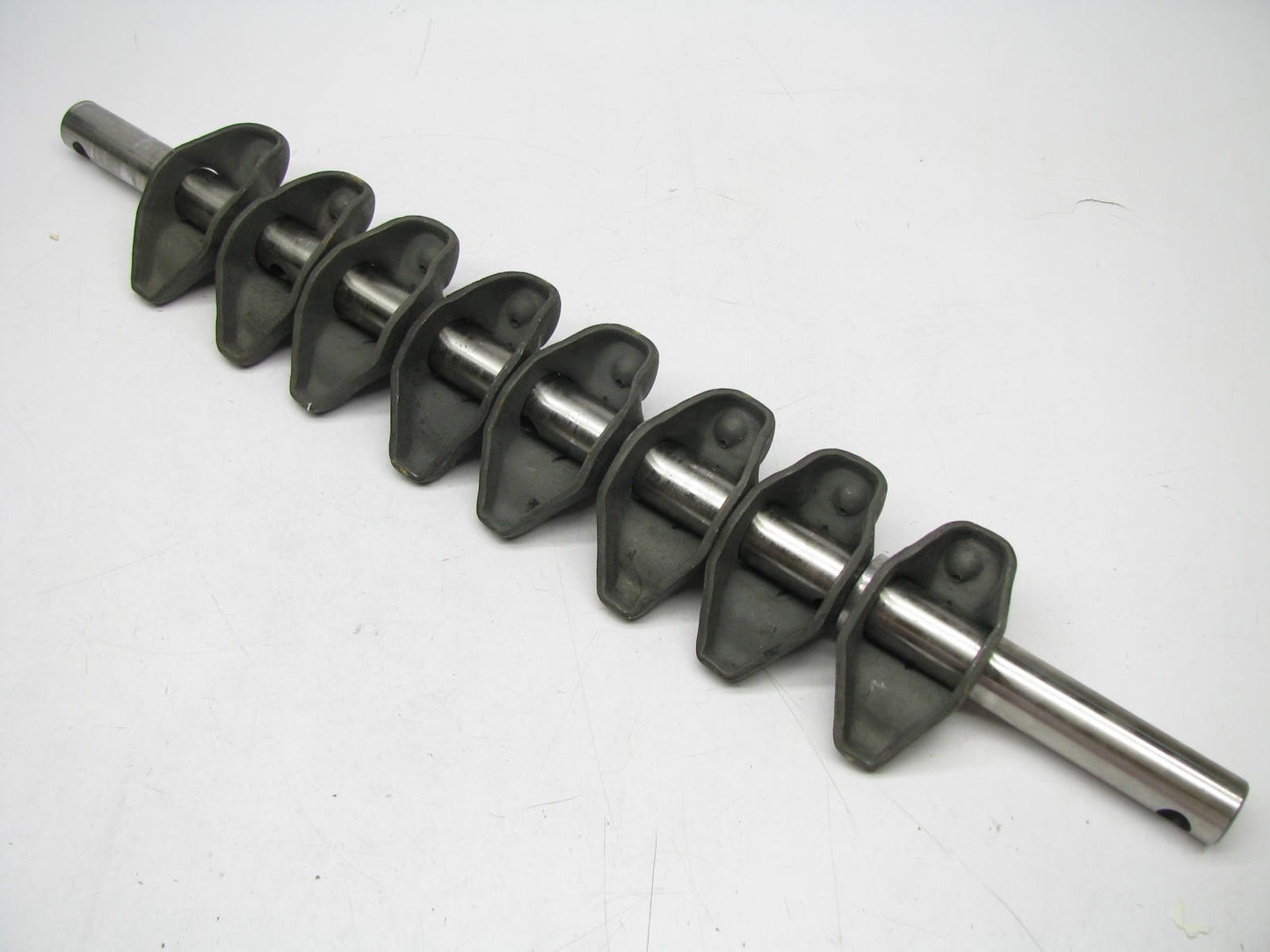 TRW 40032 Rocker Arm Kit: (1) Rocker Arm Shaft + 8 Rocker Arms For Chrysler 400