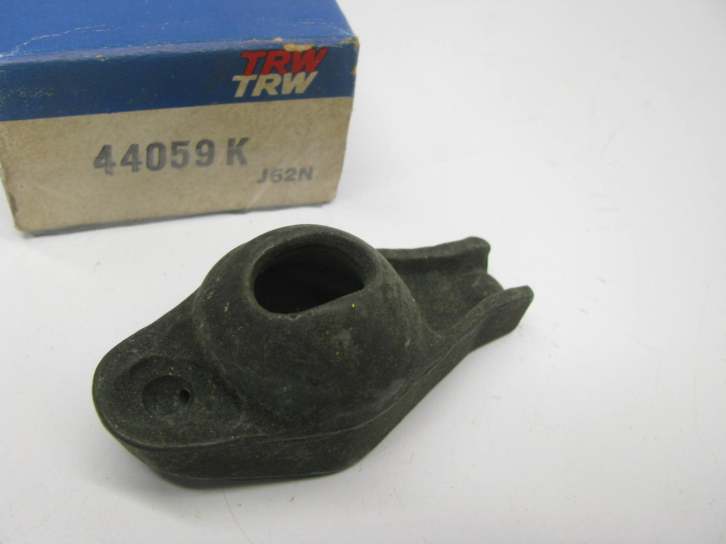 TRW 44059K Engine Rocker Arm For 1966-1978 Ford 289 302 351W-V8