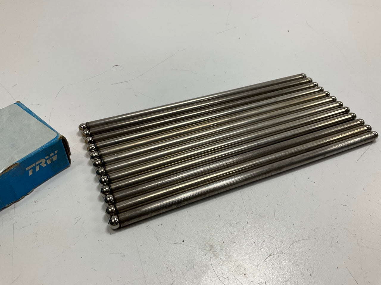 (12) TRW 48069 Engine Push Rods
