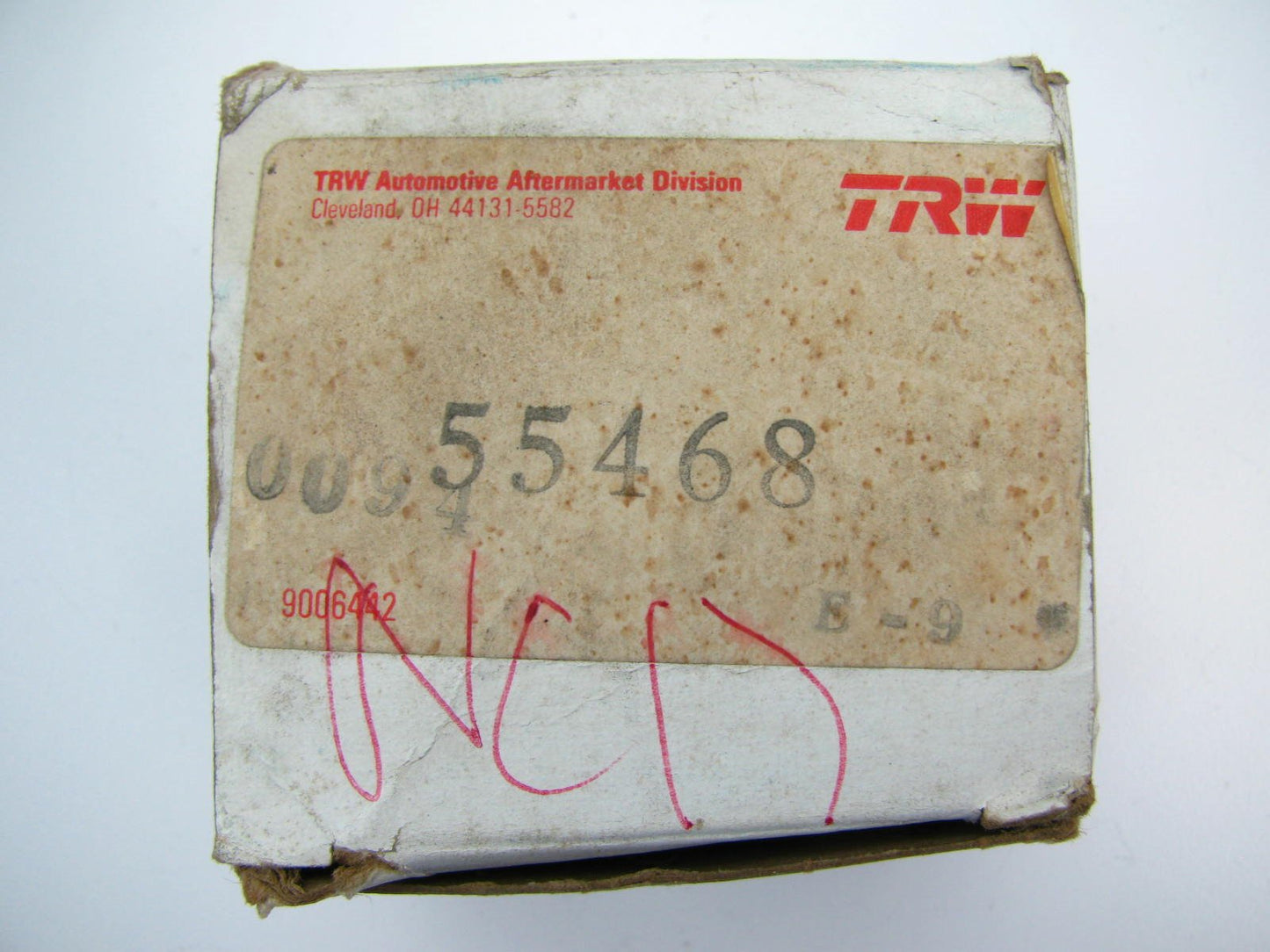 TRW 55468 Electric Fuel Pump 12V, 3.8-5.7 PSI, 16.8 GPH
