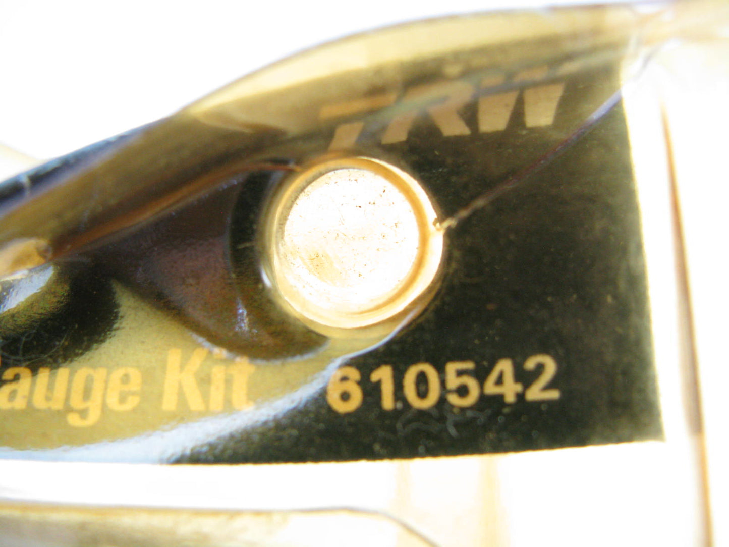 TRW 610542 Minature Oil Pressure Gauge Kit 0-100 PSI 6V / 12V Systems