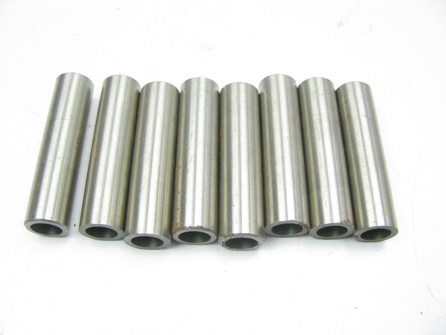 (8) TRW Exhaust Engine Valve Guides