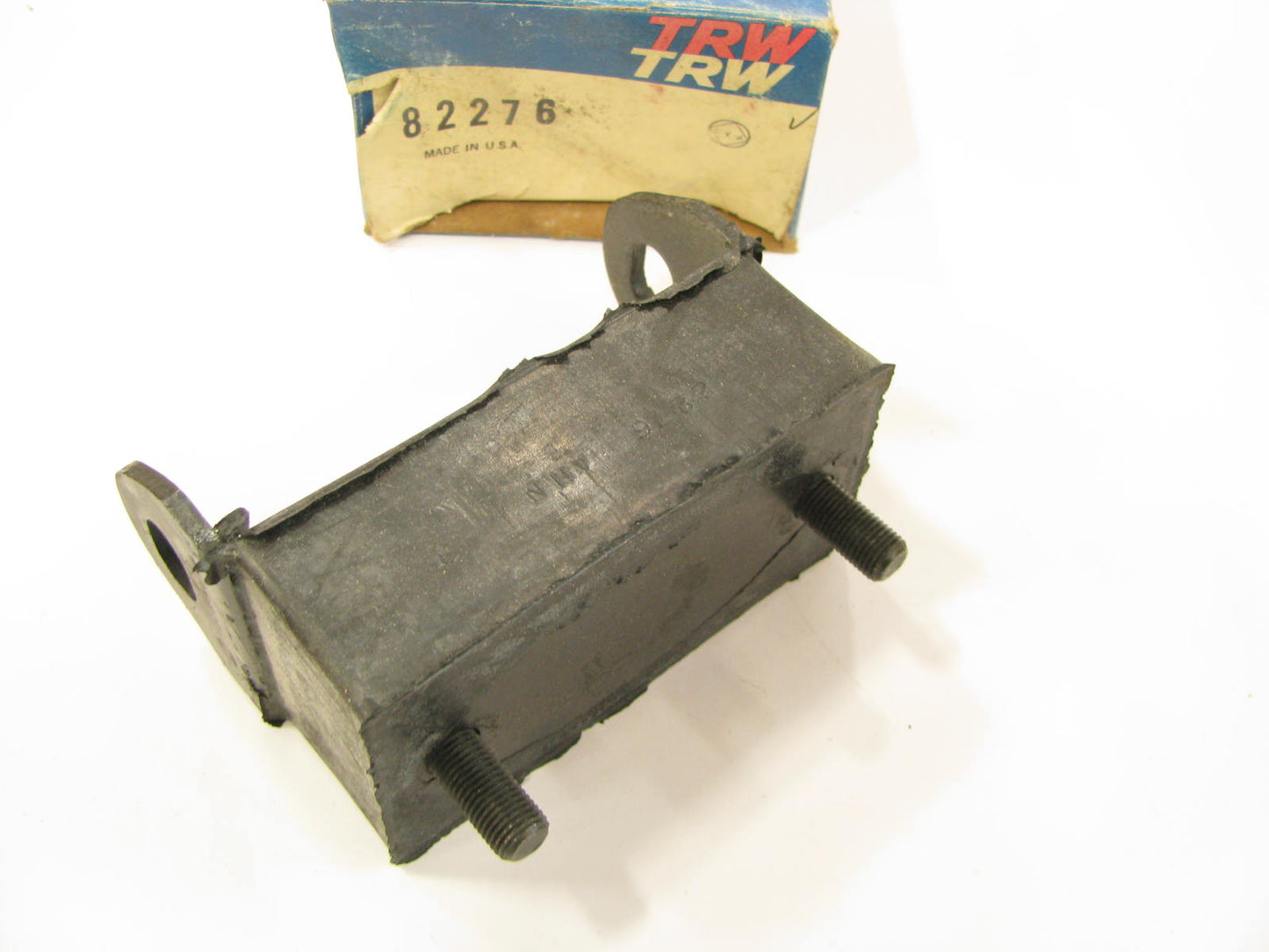 TRW 82276 FRONT RIGHT Engine Motor Mount For 1966-1972 Dodge 225-L6