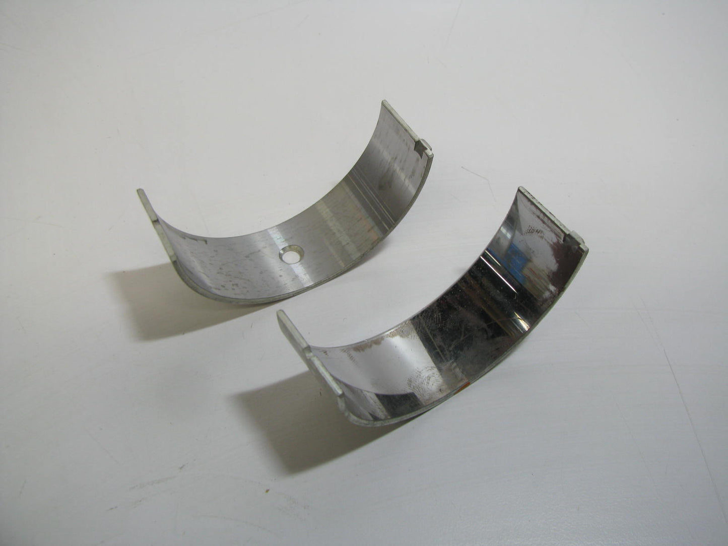 (8) TRW CB822 Race Connecting Rod Bearings STD W/ 3/16'' Dowel Hole For 426 Hemi