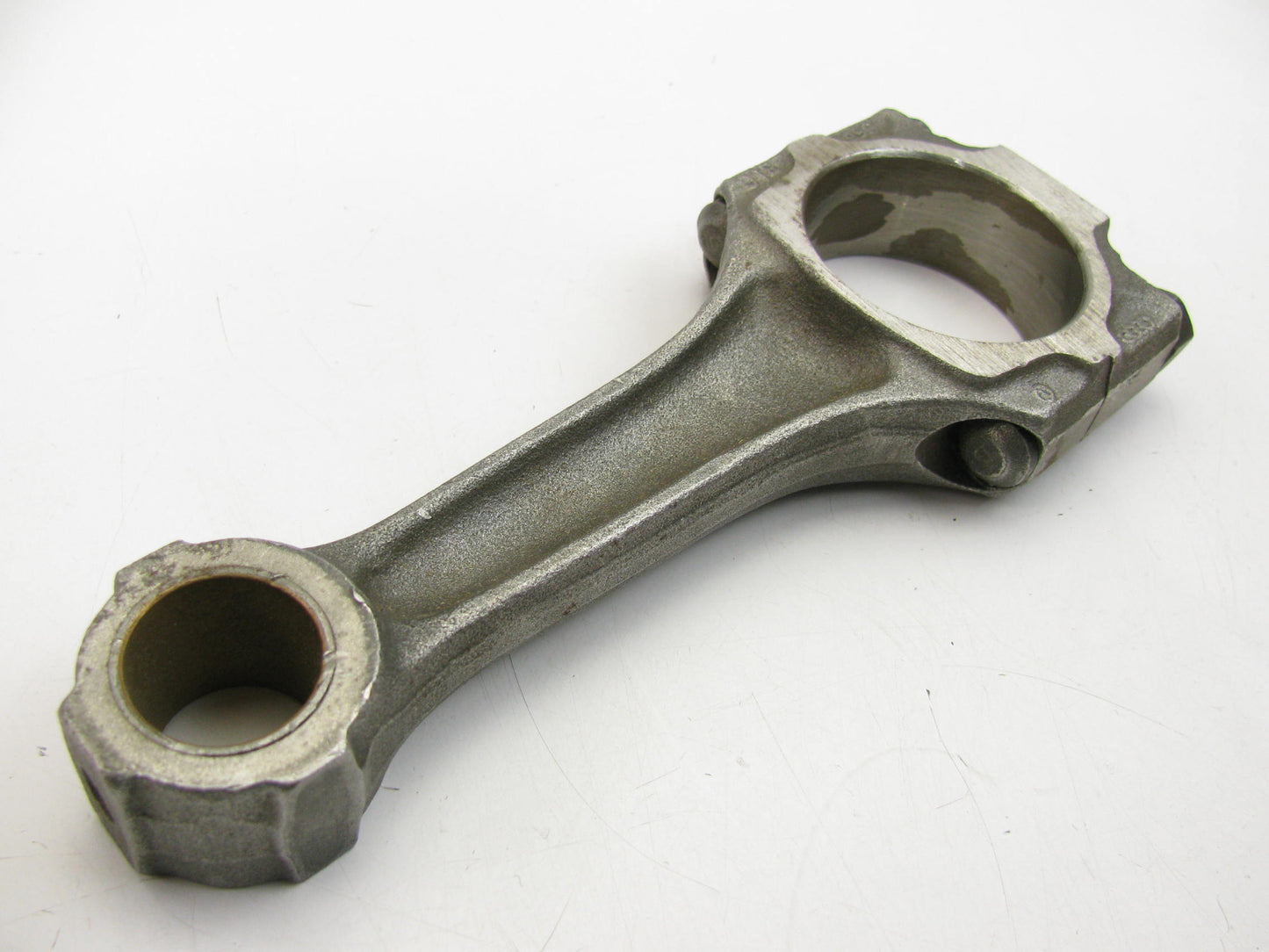 SLIGHT SURFACE RUST - 1974-1979 Volkswagen VW 1.5L Engine Connecting Rod