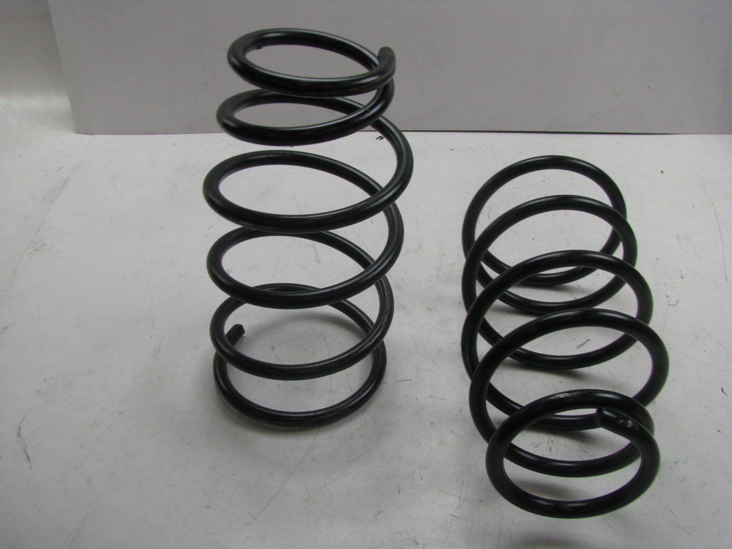 TRW CS9644 Front Suspension Coil Springs for 1992-2003 Toyota Camry