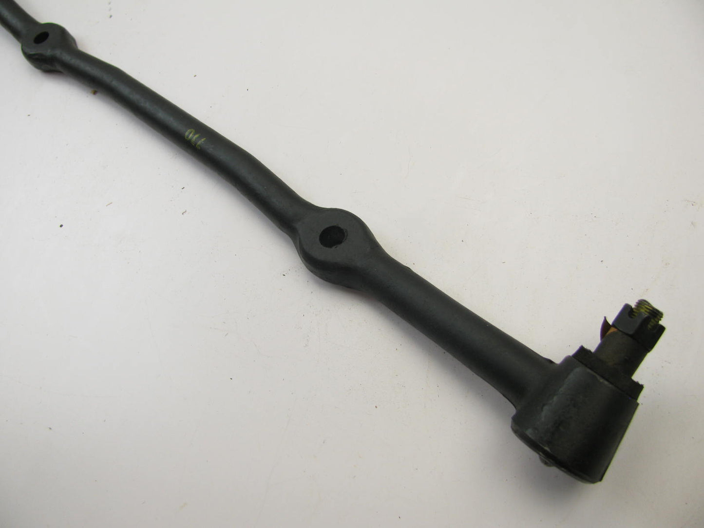 TRW DS770 FRONT Manual Steering Center Link 72-74 Ford Maverick & Mercury Comet