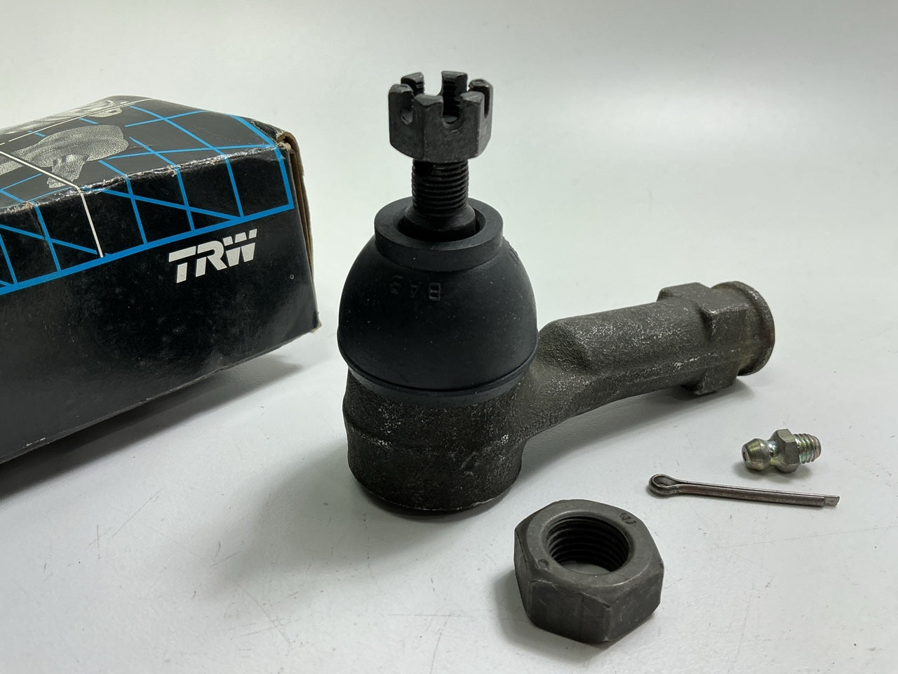 TRW ES2048R Front Outer Steering Tie Rod End