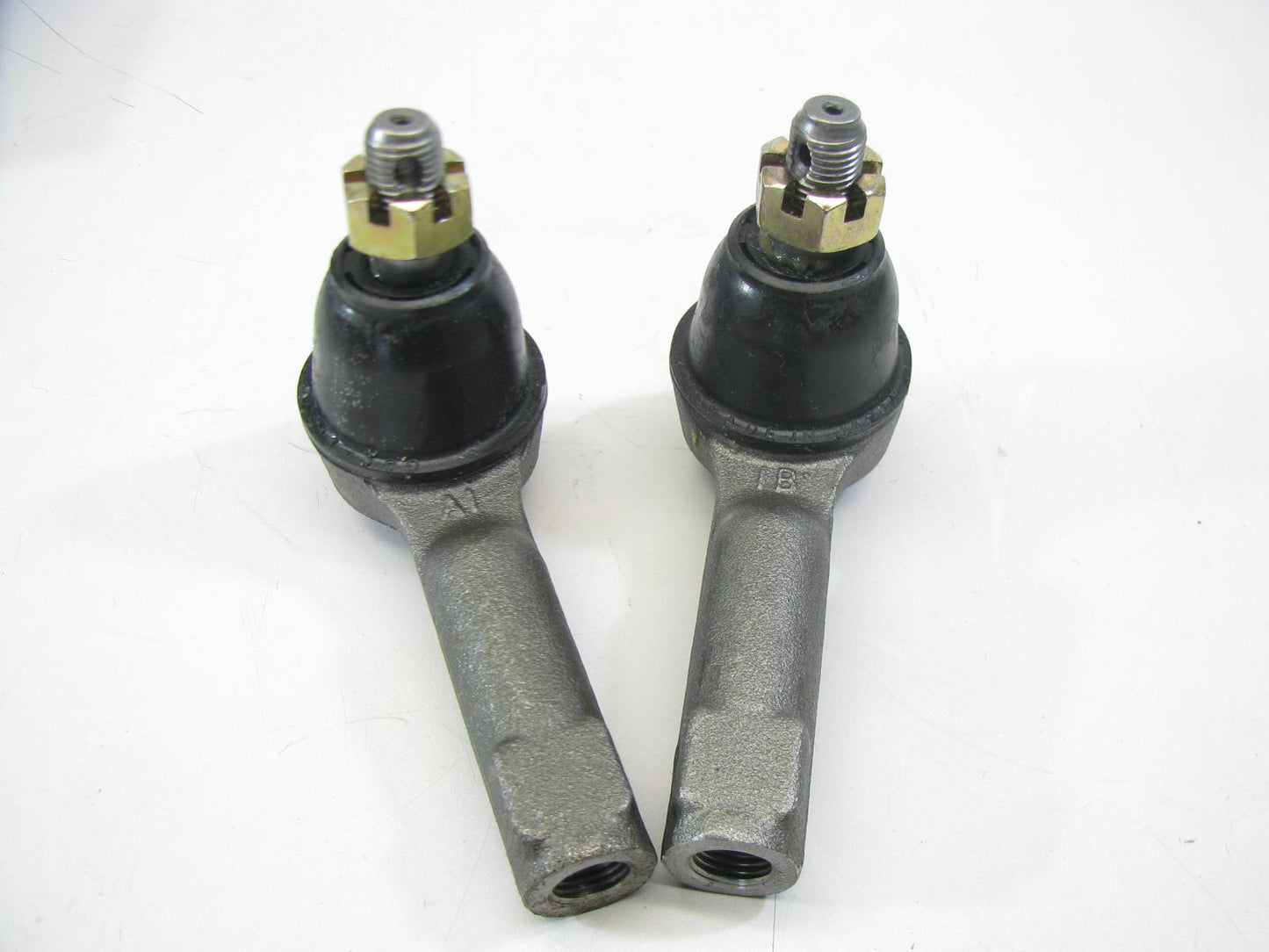 (2) TRW ES2333 Front Outer Steering Tie Rod Ends - Original 555