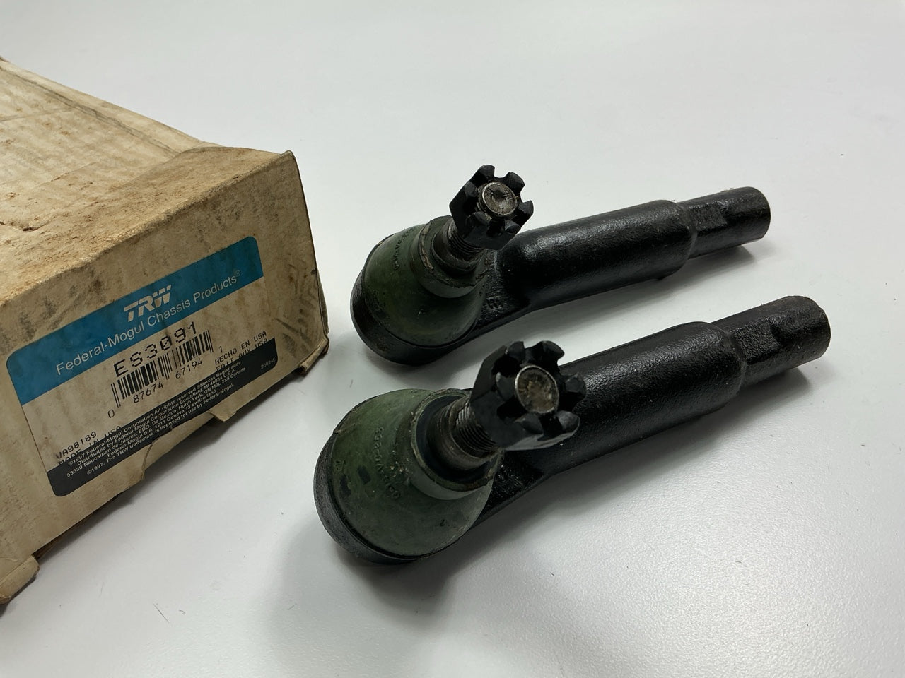 (2) TRW ES3091 Front Outer Steering Tie Rod Ends