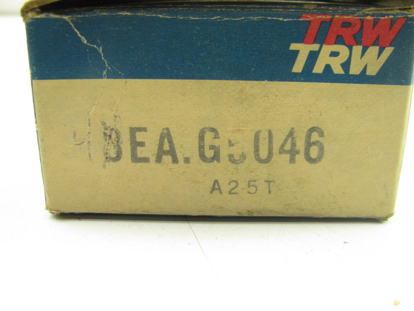 (4) TRW G-5046 Exhaust Valve Guide 1966-1972 Chevrolet GMC 40-50-60-80 366-V8