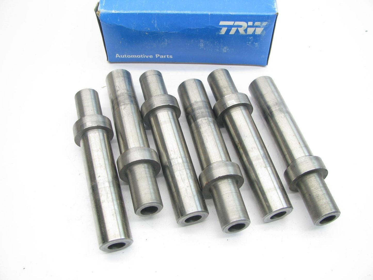 (6) TRW G715 INTAKE Valve Guides - MITSUBISHI FORKLIFT 4G52 4G54  4-CYLINDER