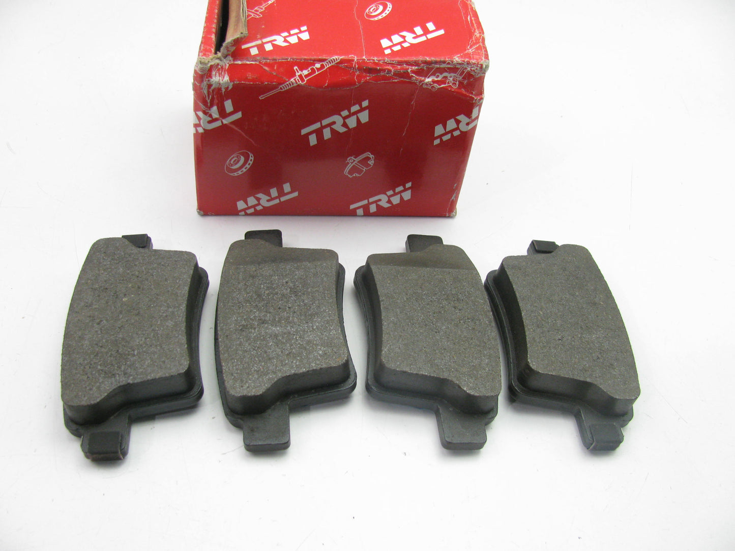 TRW GDB1665 Premium Disc Brake Pad Set Rear