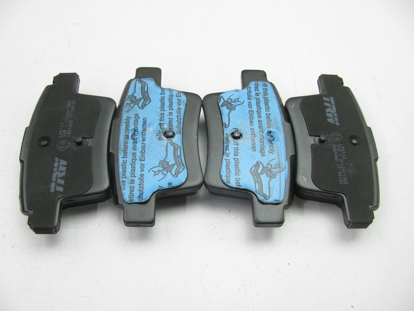TRW GDB1665 Premium Disc Brake Pad Set Rear