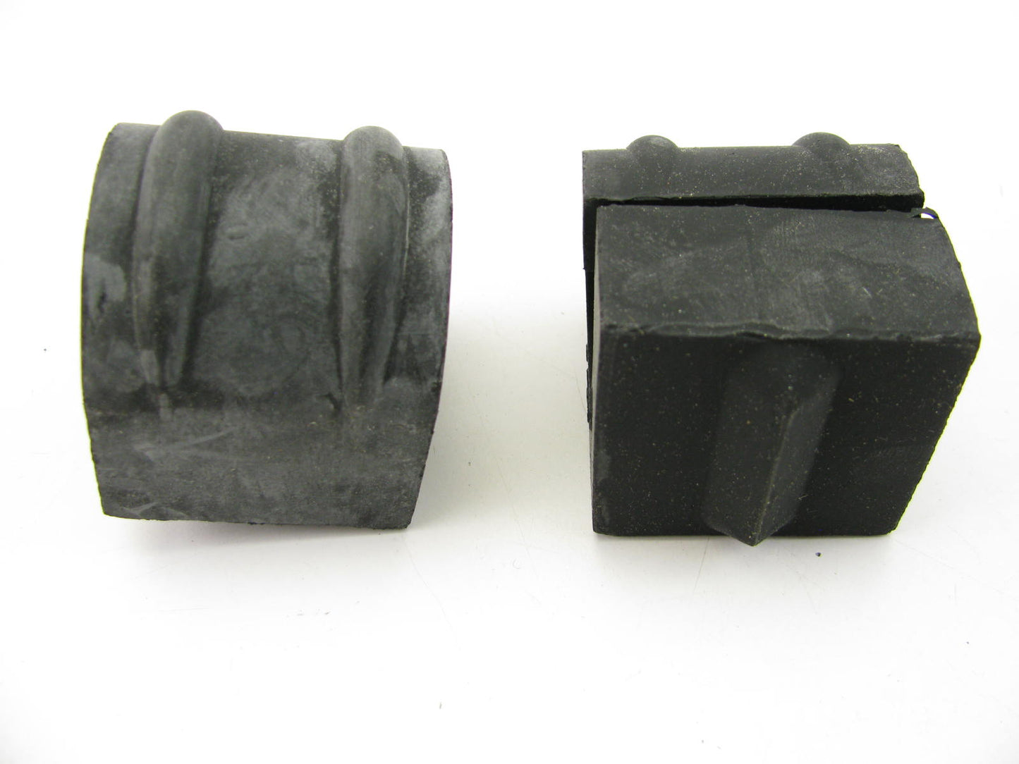 (2) TRW HB1526 Suspension Stabilizer Sway Bar Bushings - Front