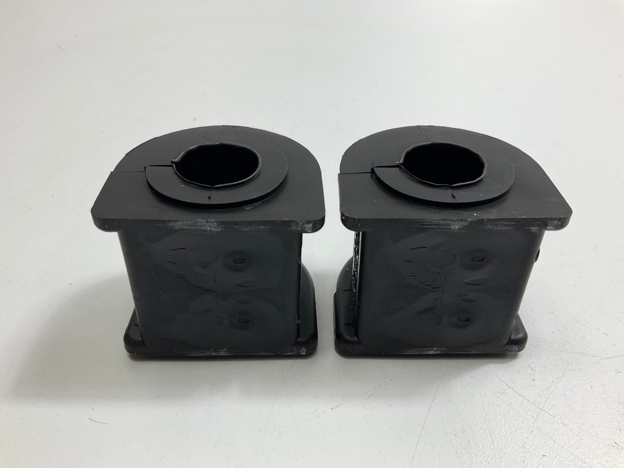 TRW JBU1216 Rear Stabilizer Sway Bar Bushings For 1998-2002 Dodge Durango