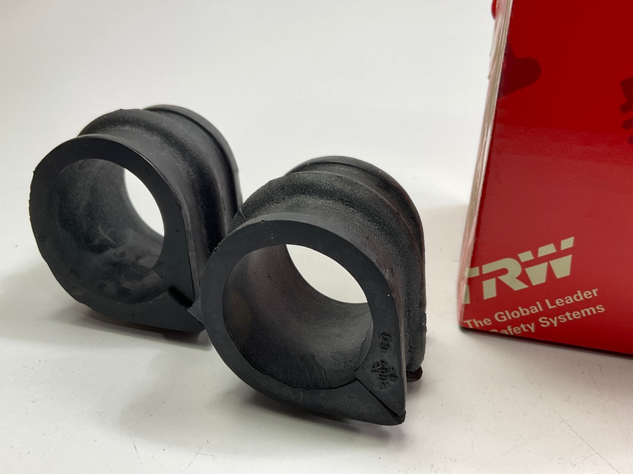 TRW JBU2064 Front Stabilizer Sway Bar Bushing Kit For 2003-2004 INFINITI M45