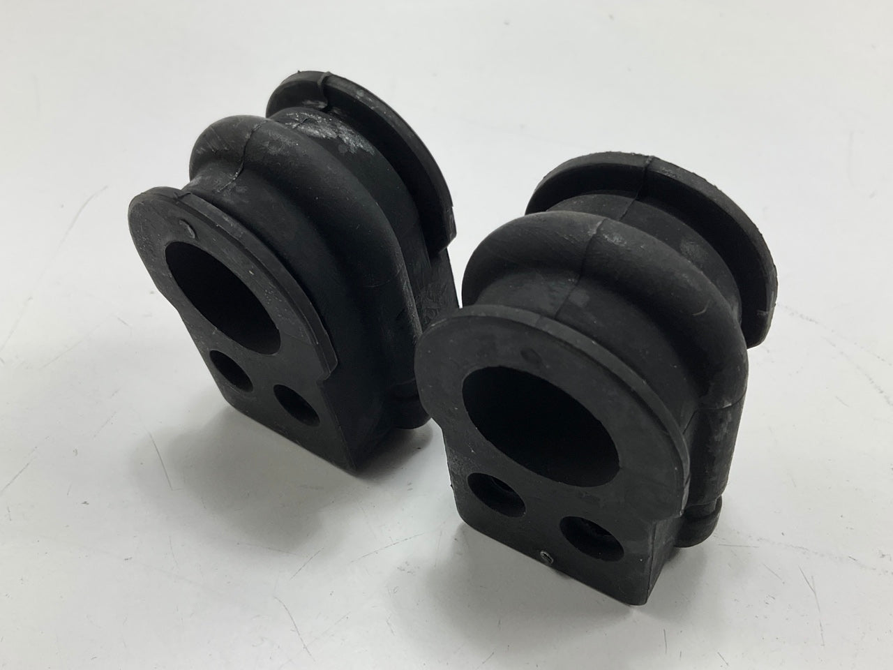 TRW JBU2301 Front Stabilizer Sway Bar Bushing Kit For 2004-2009 Nissan Quest