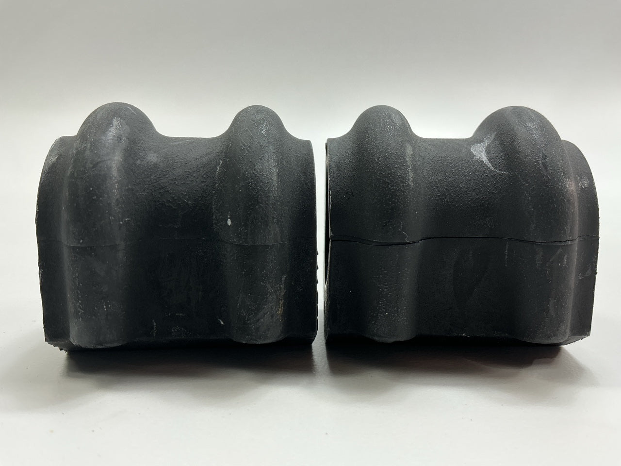 TRW JBU2311 Front Sway Bar Bushing Kit For 2010-2013 Hyundai Tucson