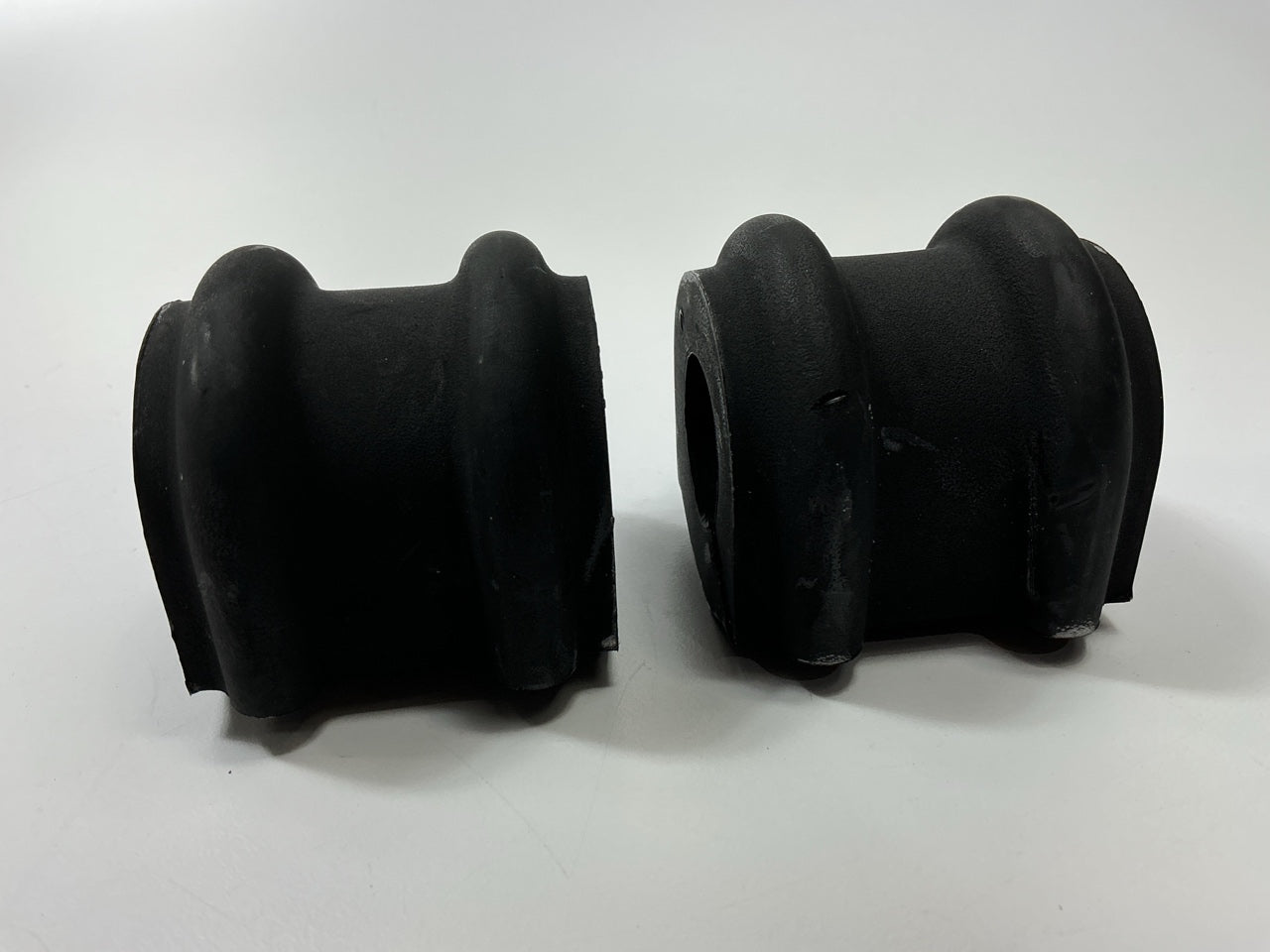 TRW JBU2438 Rear Stabilizer Sway Bar Bushing Kit For 2007-2009 Kia Sorento