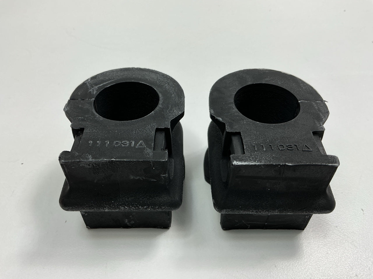 TRW JBU2457 Front Stabilizer Sway Bar Bushing Kit For 2009-2010 Nissan Murano