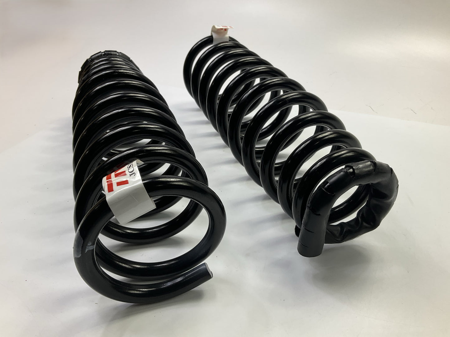 TRW JCS1891T Front Coil Springs For 2010-2012 Ford Fusion & Mercury Milan