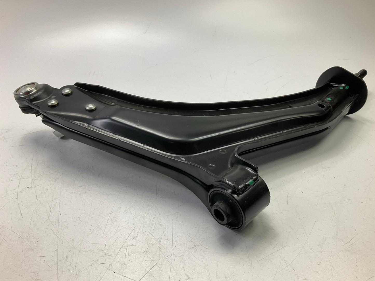 TRW JTC2245 Front Left Control Arm For 2002-2005 Land Rover Freelander