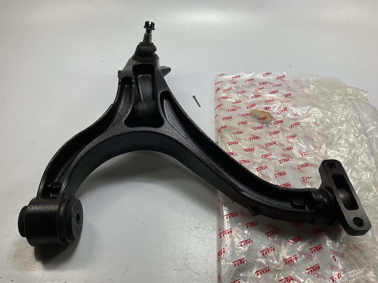 TRW JTC2665 Front Left Lower Control Arm & Ball Joint For 09-10 Jeep Commander