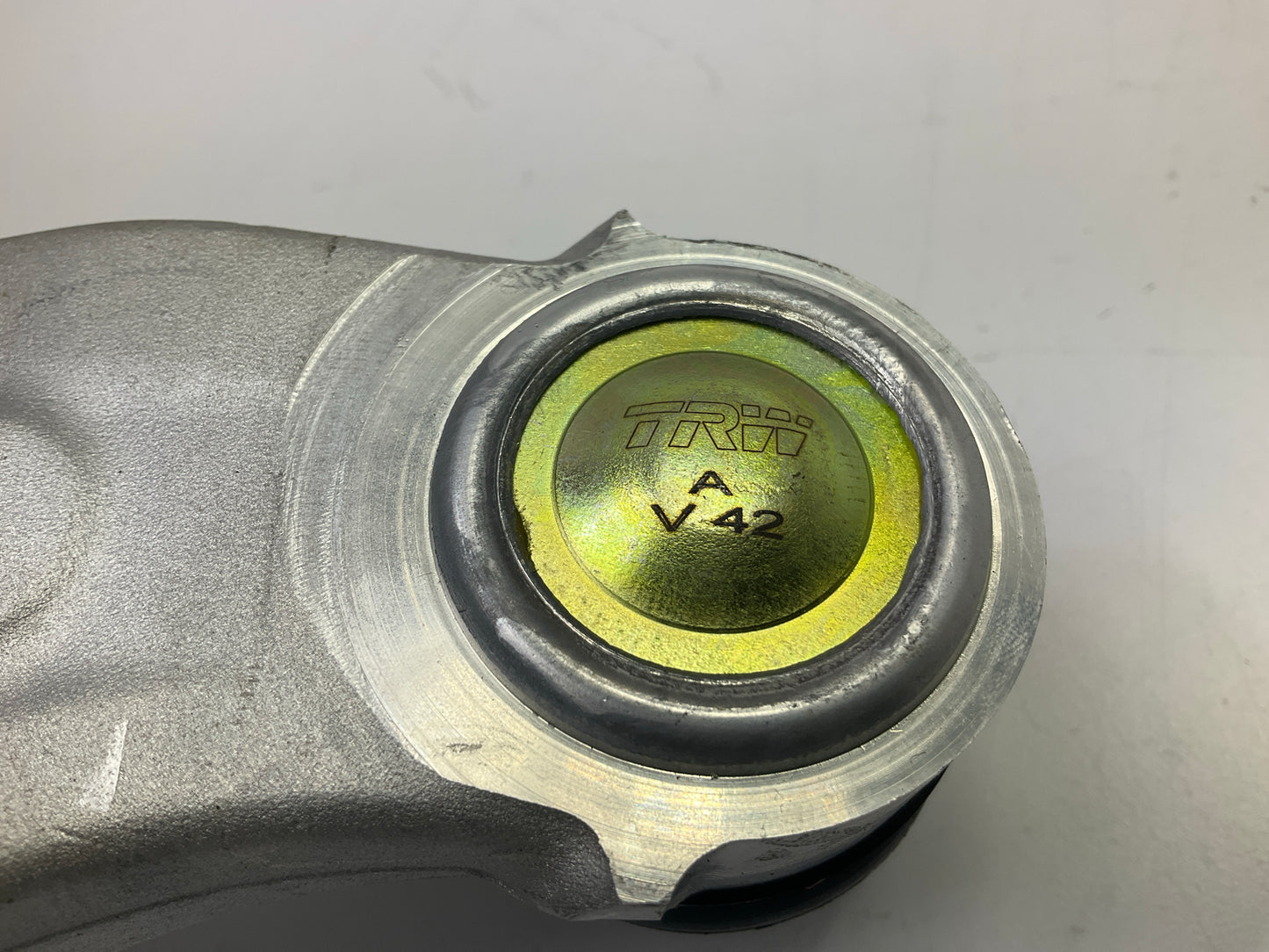 MISSING BOLT & NUT - JTC2769 Front Left Lower Control Arm 17-18 Ford C-Max Focus