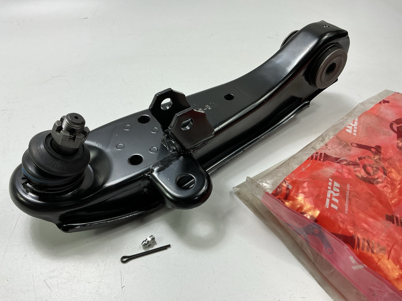 TRW JTC7549 Front Right Lower Control Arm For 1987-1990 Mitsubishi Van