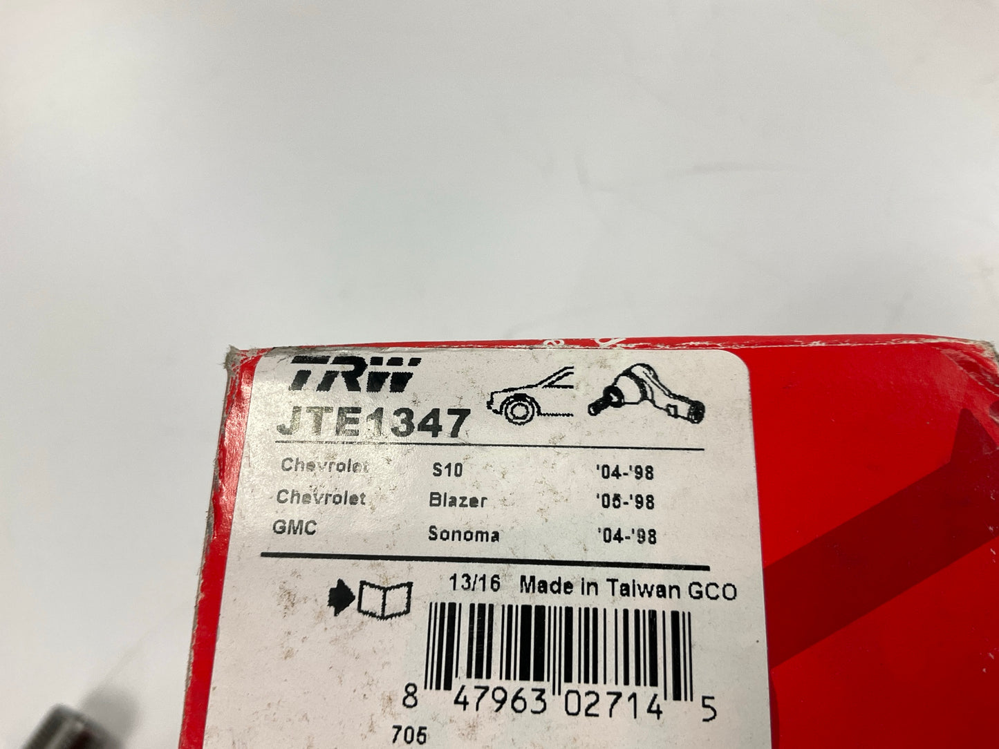 (2) TRW JTE1347 Front Outer Steering Tie Rod End For 2000-2003 GMC Sonoma 4WD