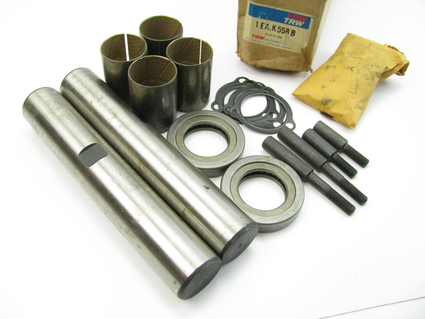 TRW K558B Steering King Pin Bolt Set for 1980-1980 Ford CL9000 CLT9000