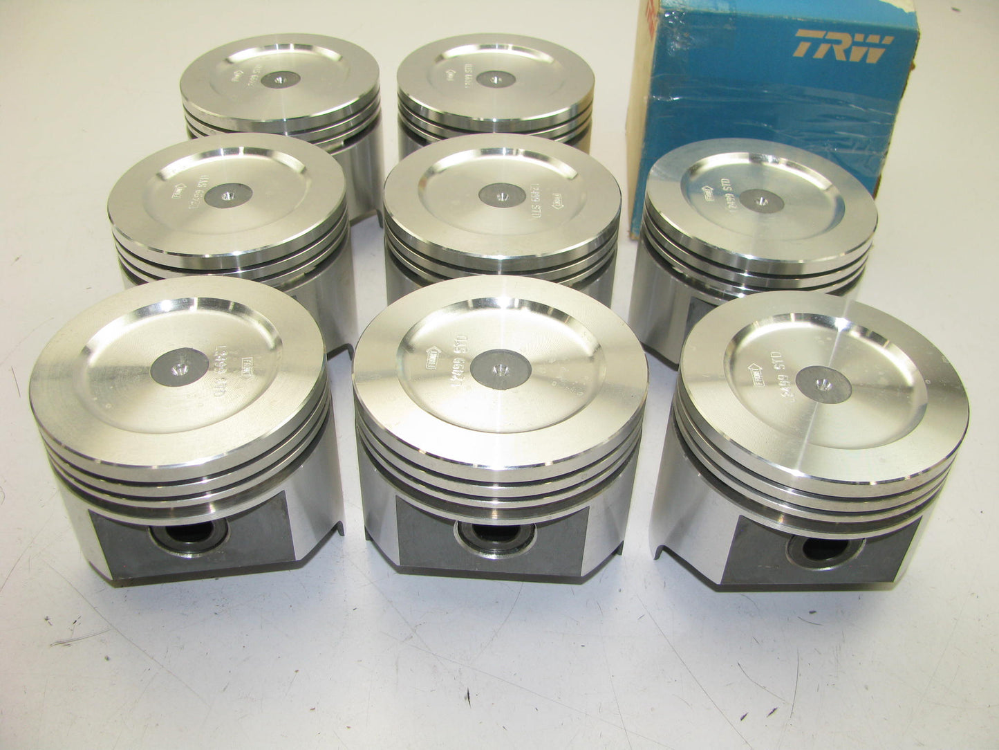 (8) TRW L2499F Forged Engine Pistons - Standard 1982-1984 Oldsmobile 307-V8