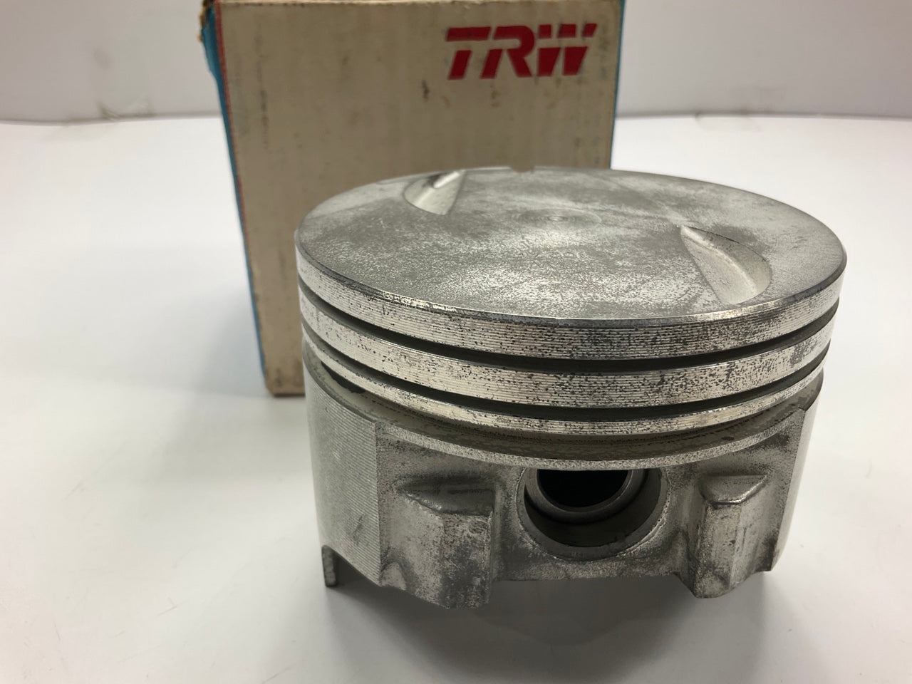 TRW L3027F Engine Piston - Standard For 1964-1993 Chevrolet 454-V8