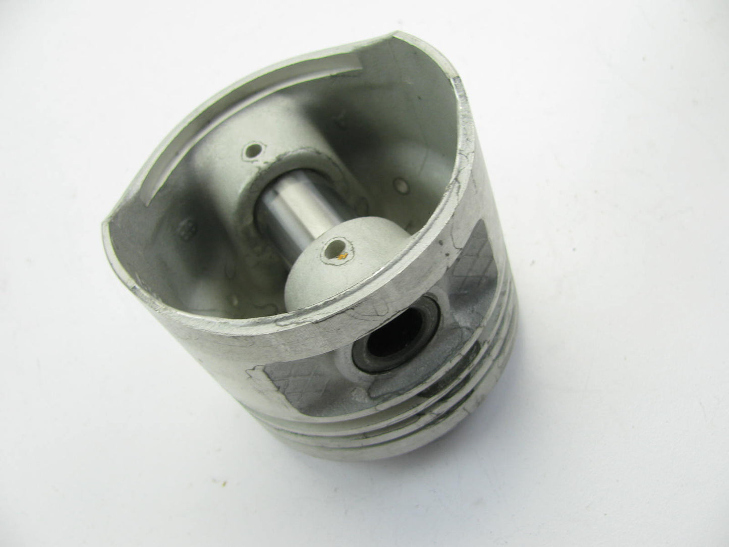 (4) TRW L3097F Forged Engine Piston - Standard 1981-1983 Ford Mercury 1.6L-L4