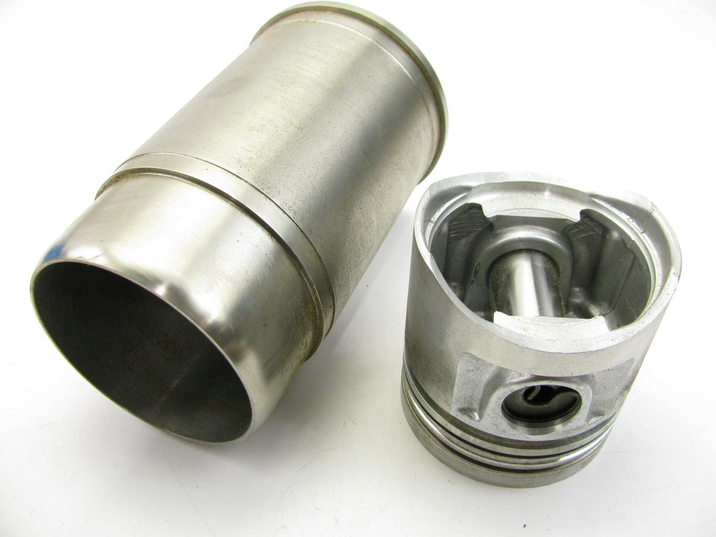 TRW SA323 Engine Cylinder Wet Sleeve & Piston W/Rings For John Deere 164 219 329