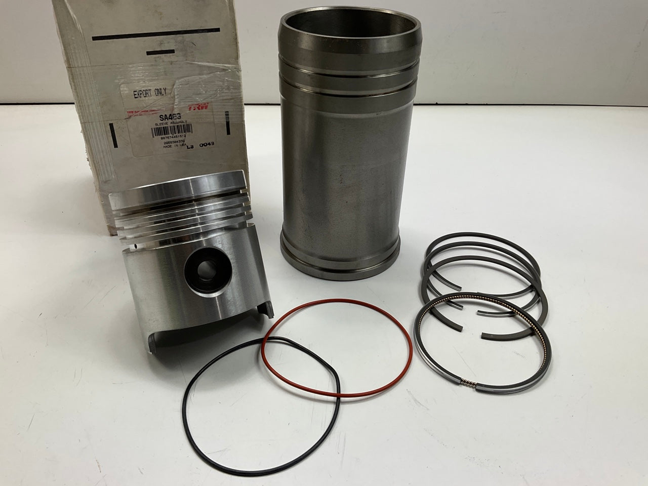 TRW SA403 Cylinder Sleeve Liner, Piston, Rings Kit Allis-Chalmers D2200, 433 649