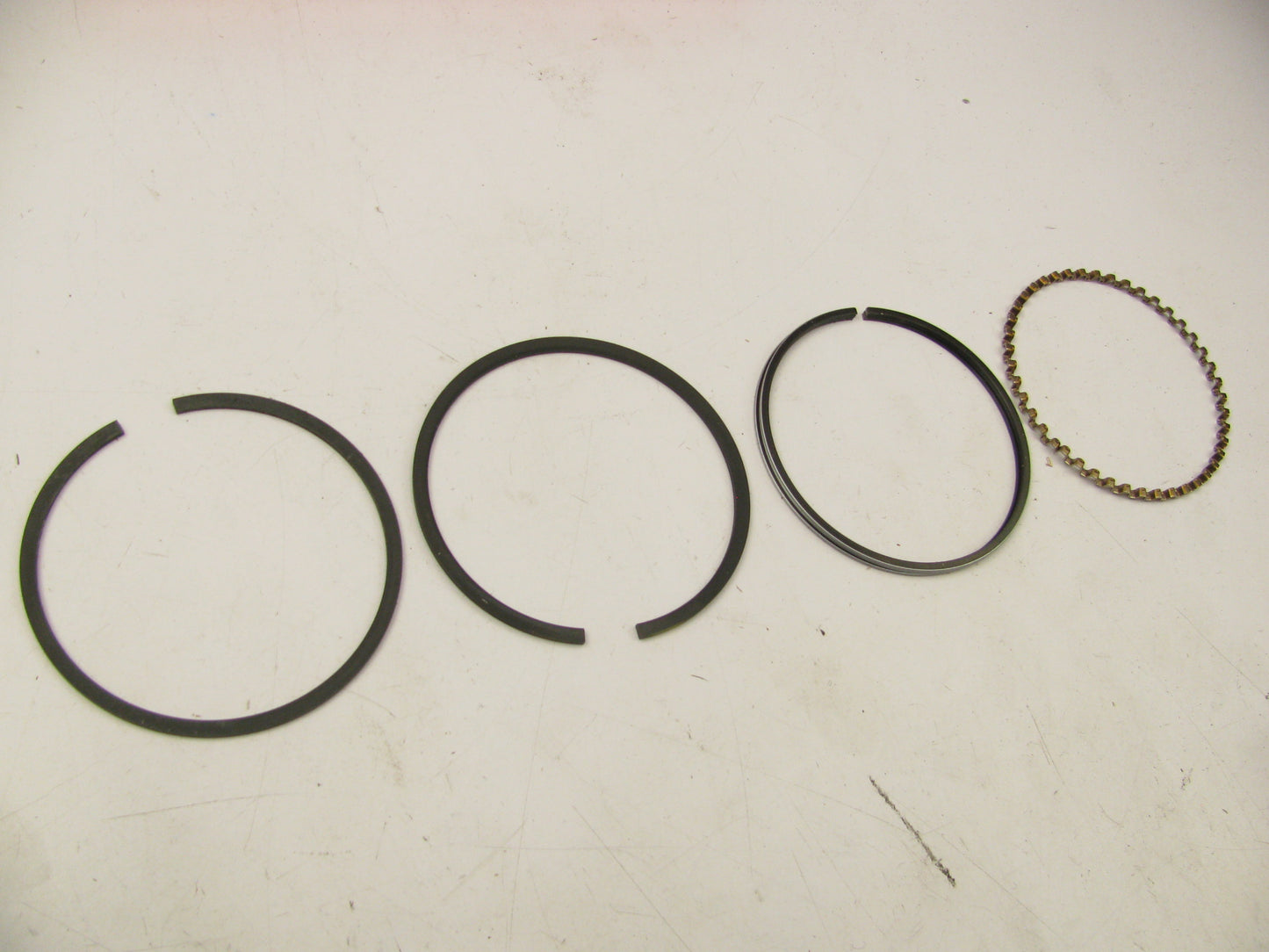 TRW T670MX-50MM Engine Piston Rings .50mm 1971-1974 Ford Mercury 2.0L-L4 SOHC