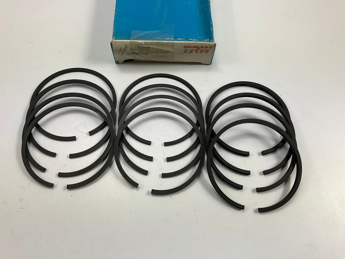 TRW T671M Engine Piston Rings STD For 1967-1970 Toyota 3RC