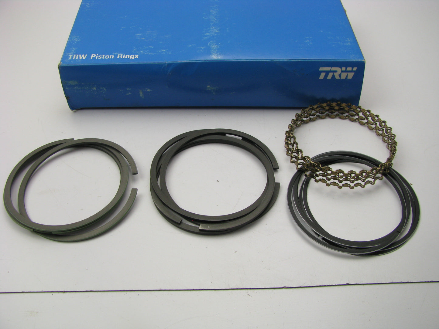 TRW T702H Engine Piston Rings - Standard for 1972-1982 Chevrolet LUV 1.8L