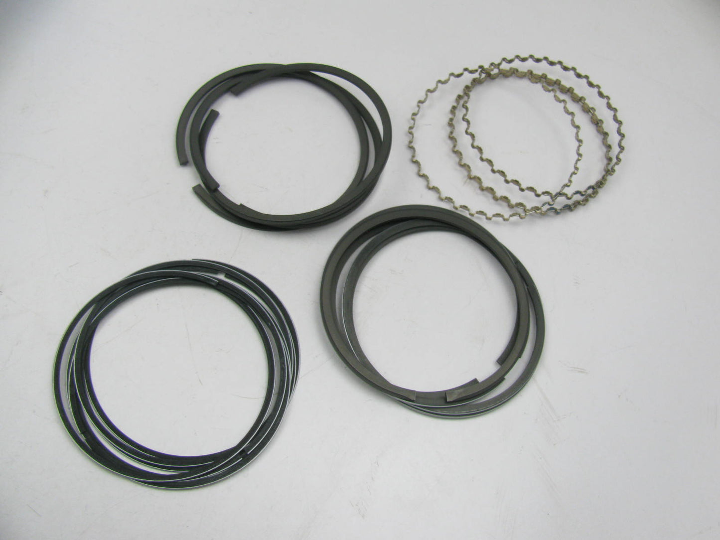 TRW Piston Rings Set 0.50mm Size For Datsun 280zx L28E 2.8L NON-TURBO